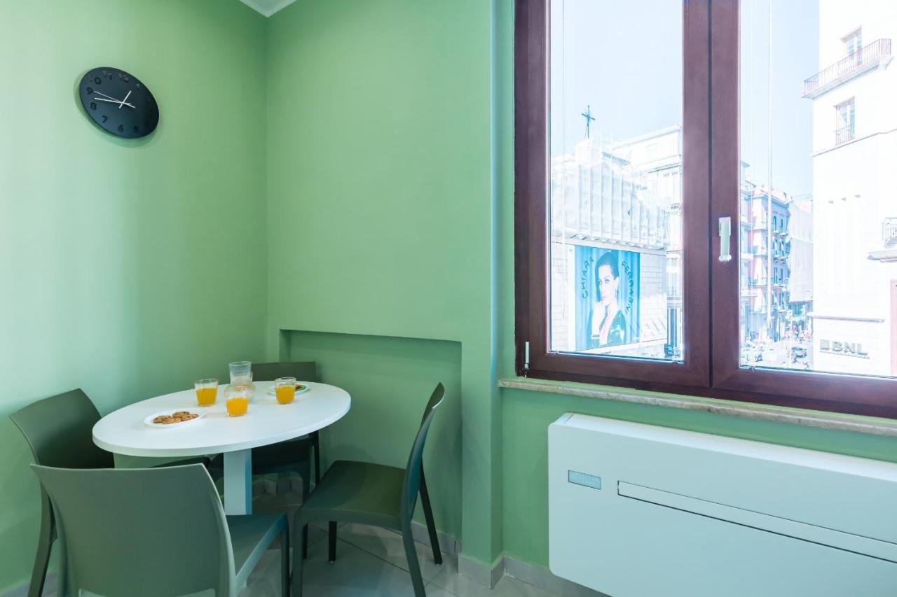 Toledo Stylish Apartments By Wonderful Italy Naples Luaran gambar
