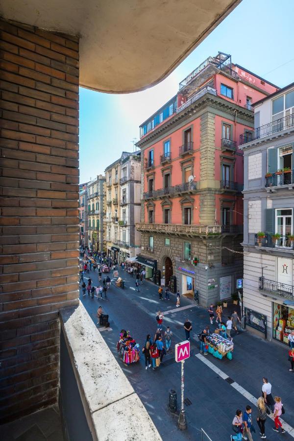 Toledo Stylish Apartments By Wonderful Italy Naples Luaran gambar