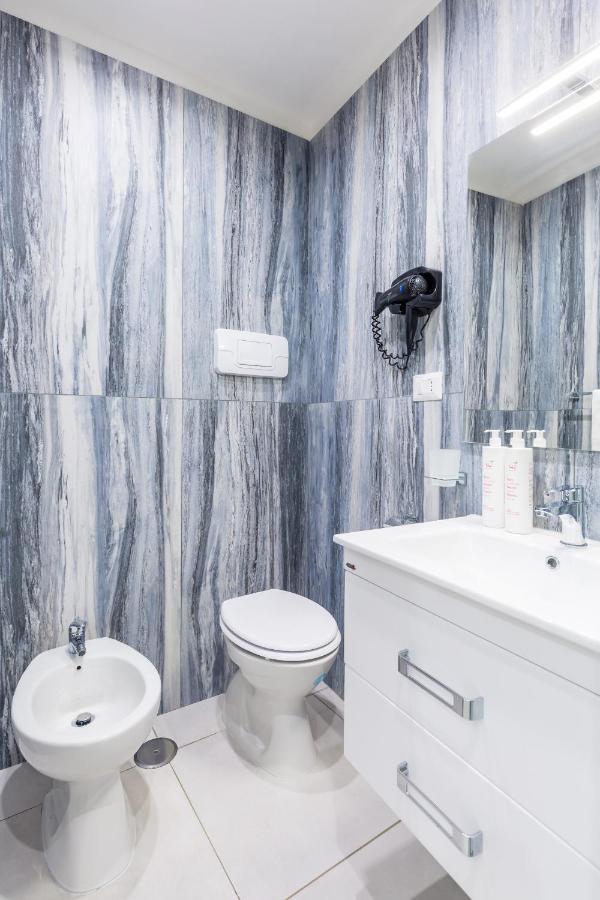 Toledo Stylish Apartments By Wonderful Italy Naples Luaran gambar