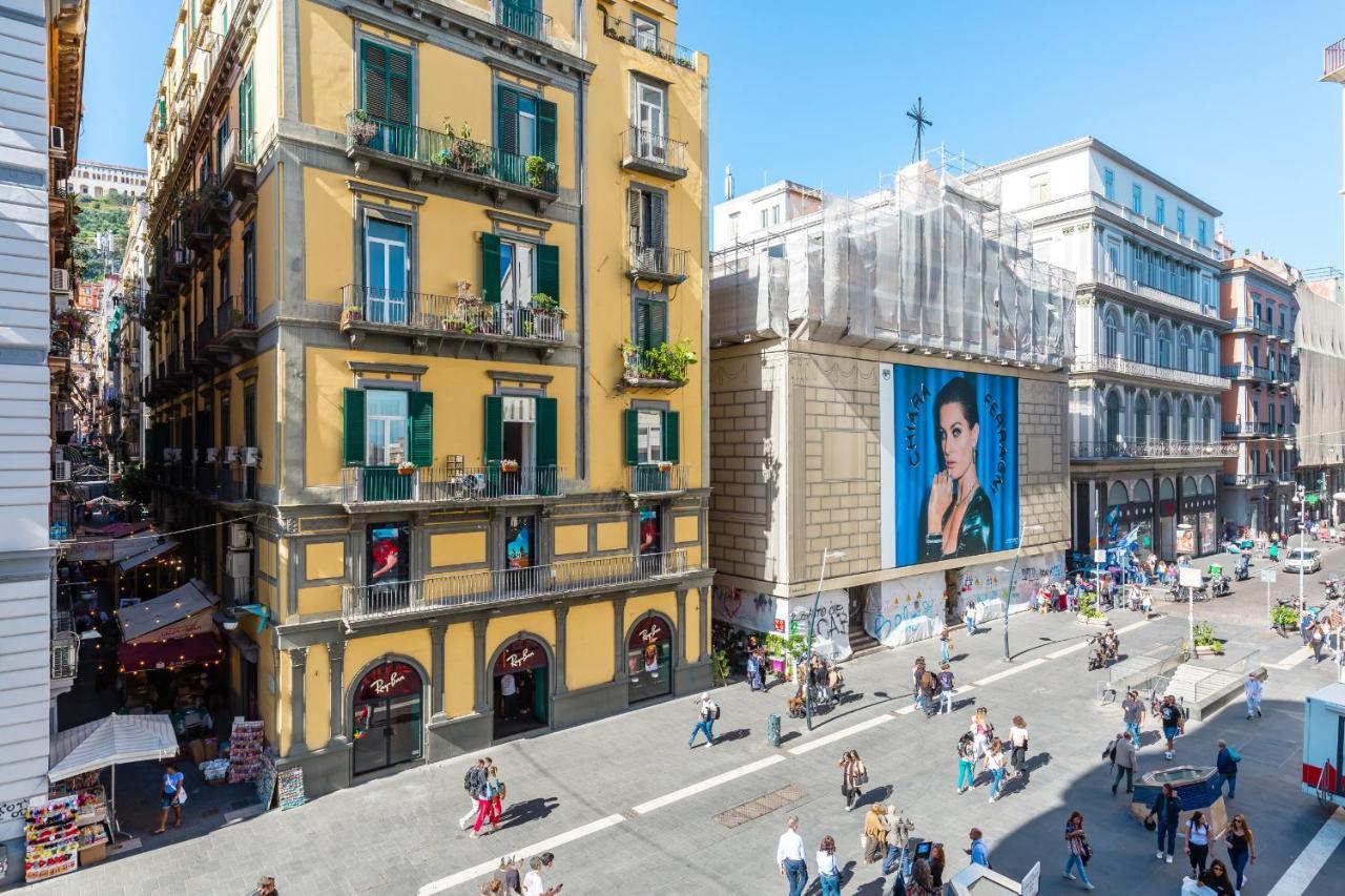 Toledo Stylish Apartments By Wonderful Italy Naples Luaran gambar
